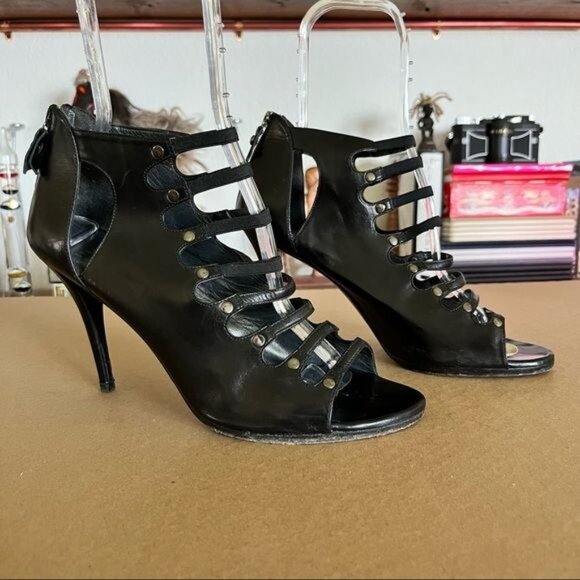 Stuart Weitzman Caged Cut Out Gladiator High Heels - Picture 1 of 11